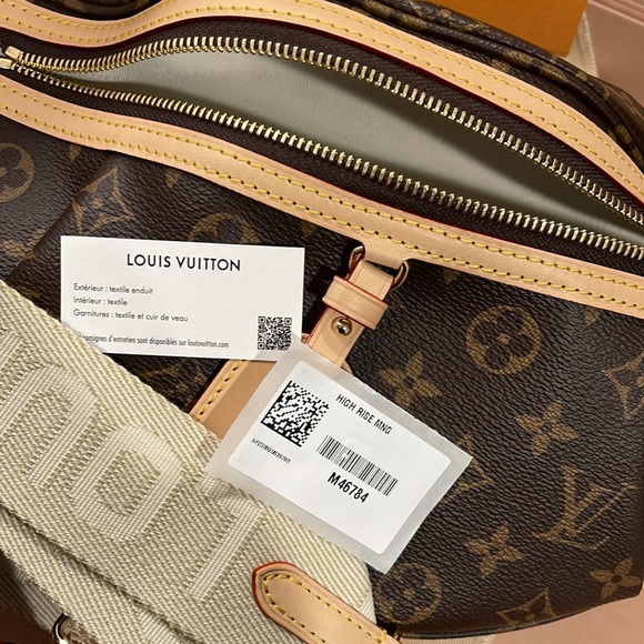 Louis Vuitton high rise bum bag - Picture 8 of 9